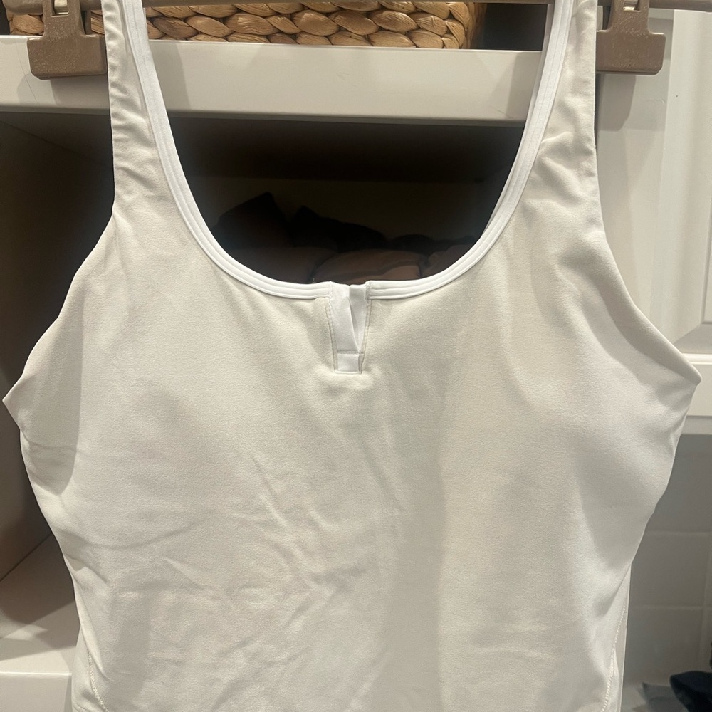🍋LULULEMON Align Notched‎ neck tank top bone color size 12 - Picture 2 of 5